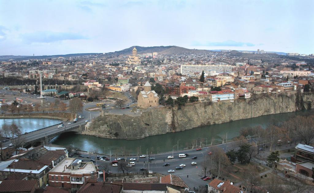 Guest House Nise Tbilisi Eksteriør billede