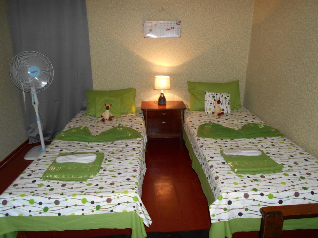 Guest House Nise Tbilisi Værelse billede