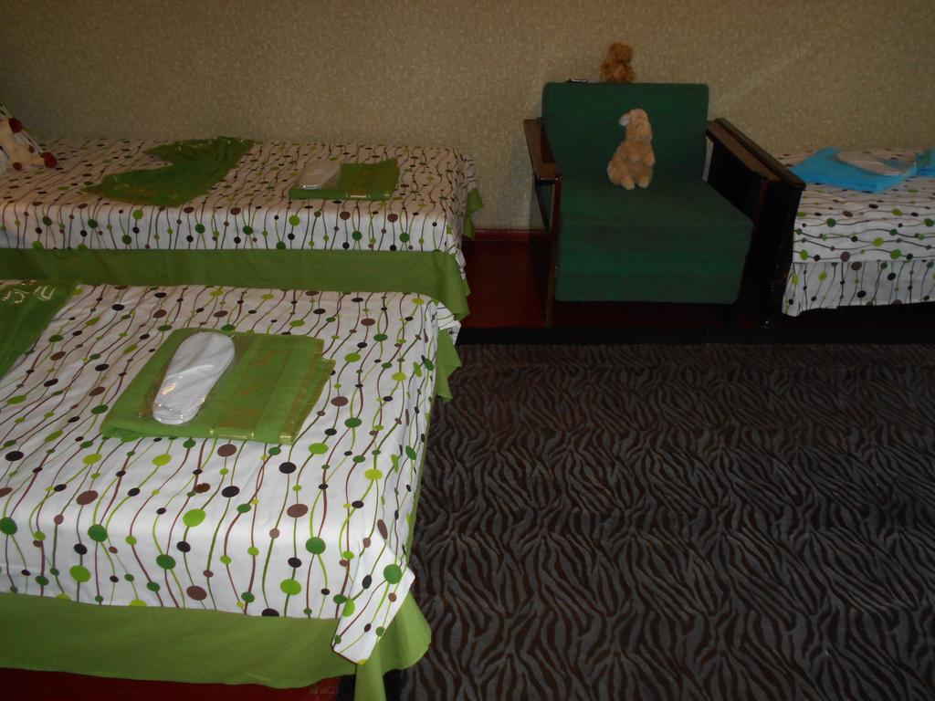 Guest House Nise Tbilisi Eksteriør billede
