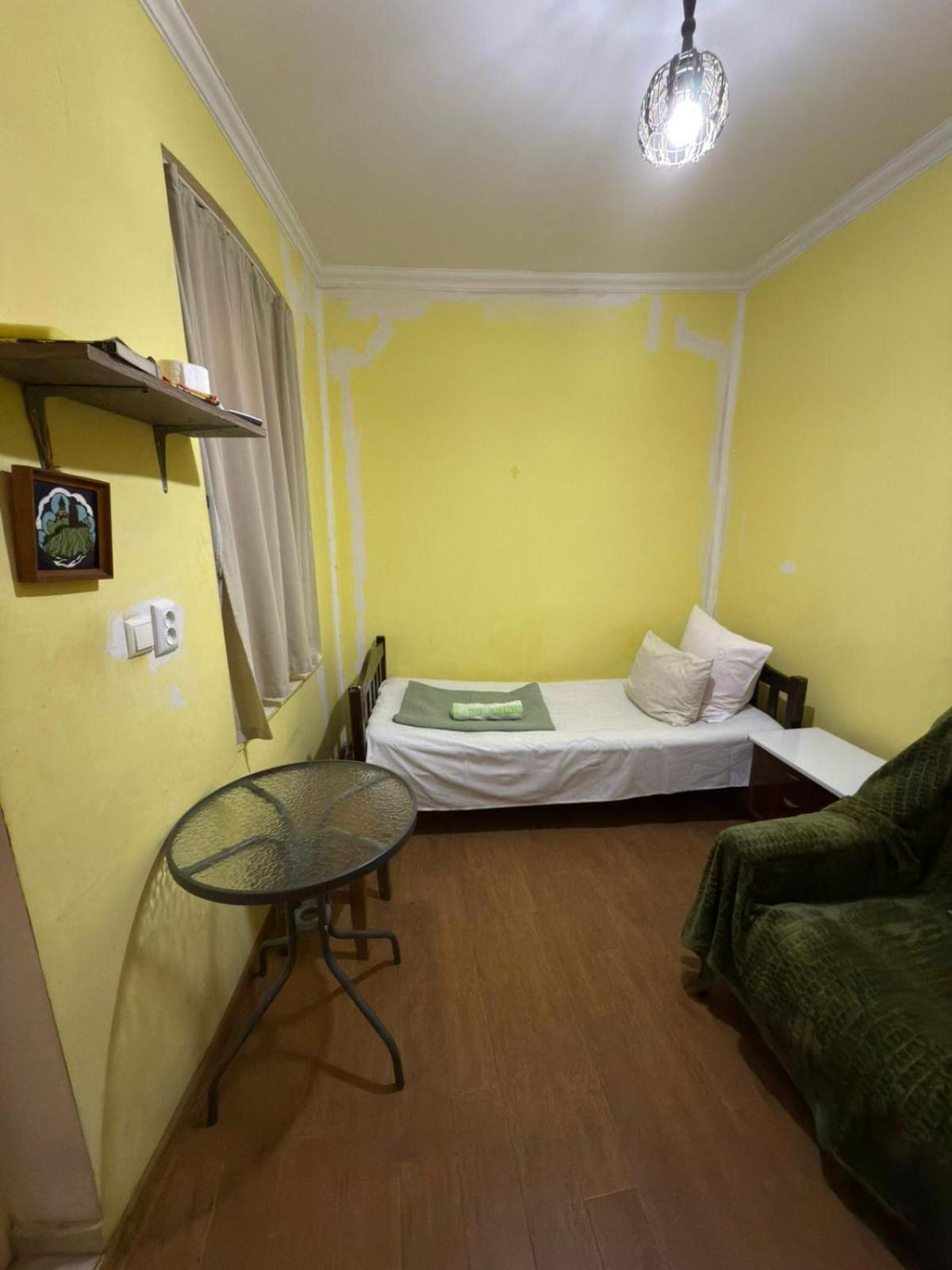 Guest House Nise Tbilisi Eksteriør billede