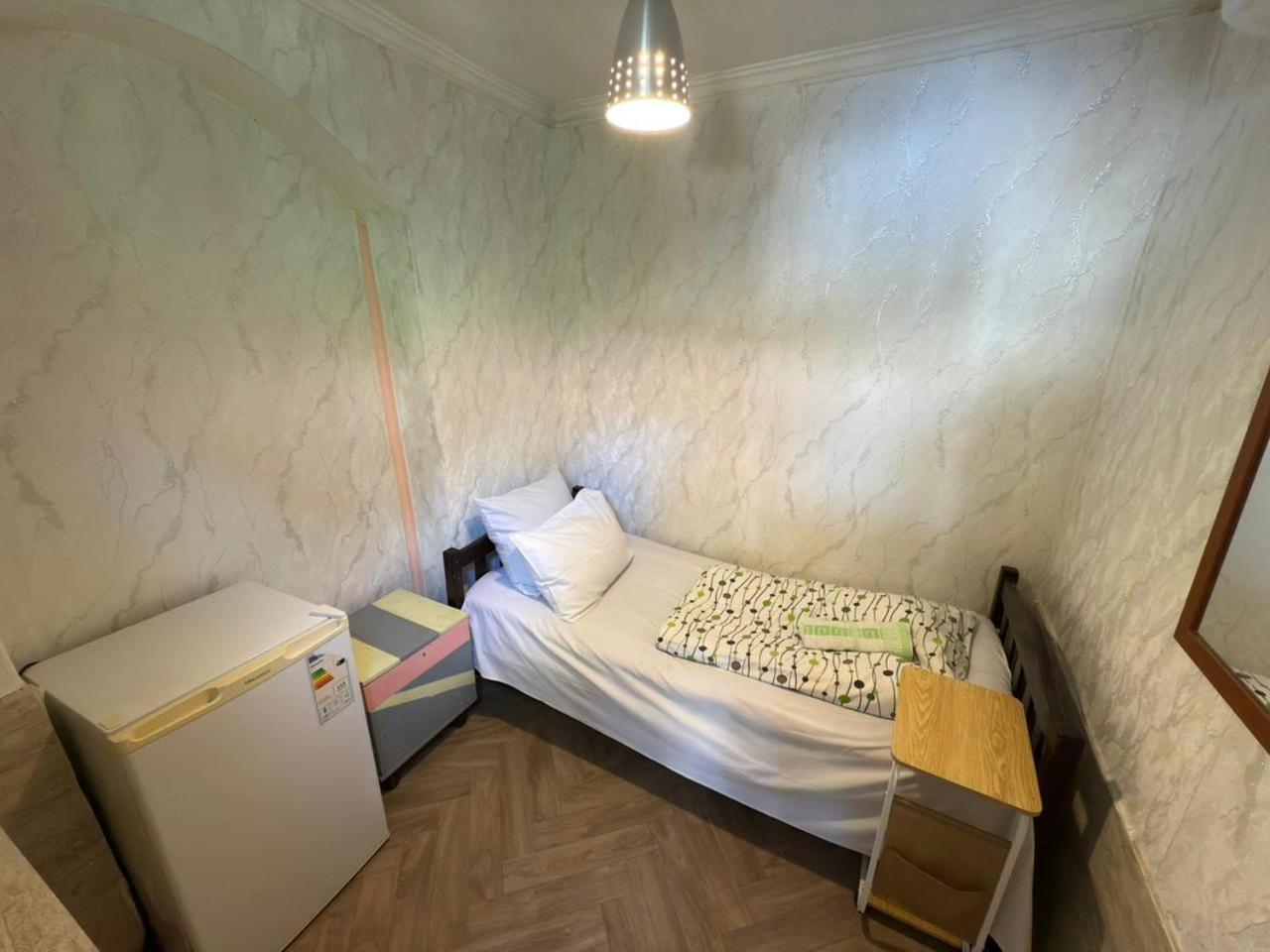 Guest House Nise Tbilisi Eksteriør billede