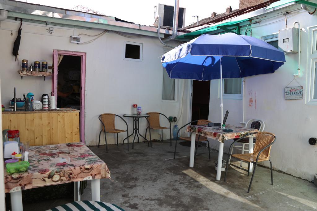 Guest House Nise Tbilisi Eksteriør billede